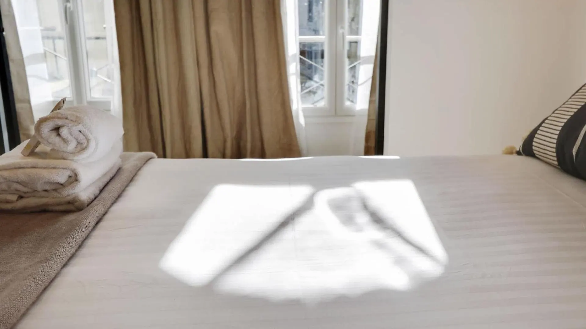Sublime Apartment In The Heart Of Paris 6 People Fbmar2